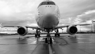 Erfolgreiches Firmenseminar: Warum sollte man sich für einen Privatjet oder einen Hubschrauber entscheiden?