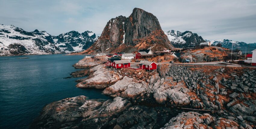 Privatjet und Hubschrauber auf den Lofoten mieten