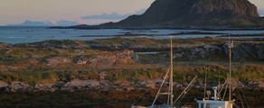 Privatjet und Hubschrauber in Røst mieten