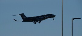 Privatjet am Flughafen Coningsby mieten