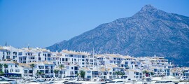 Valencia - Málaga: Transfer mit dem Hubschrauber