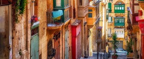 Saint-Tropez - Valletta : privatjet mieten