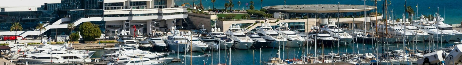 Hamburg - Cannes: Privatjet mieten