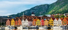 Privatjet und Hubschrauber auf den Lofoten mieten