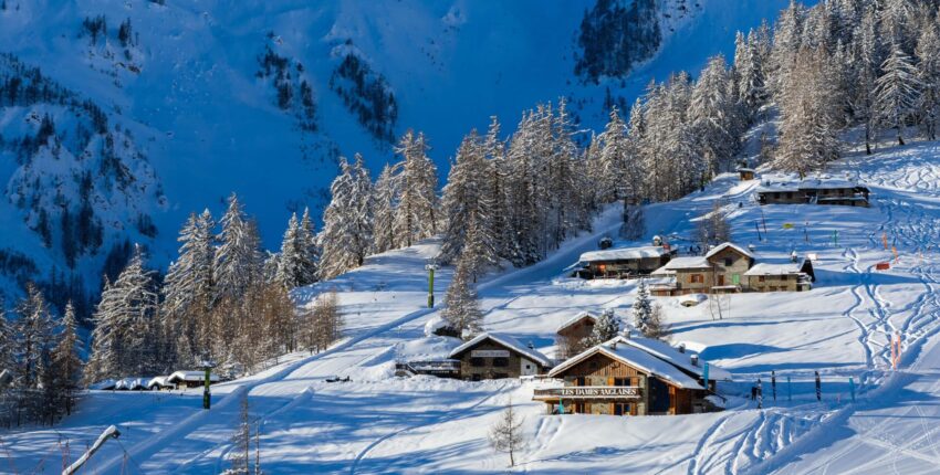 Privatjet mieten : Courmayeur