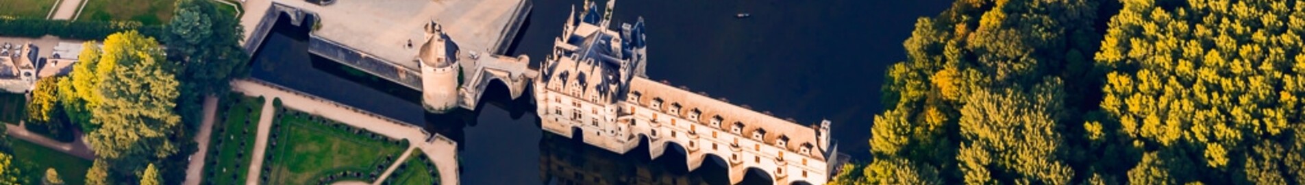 Schlösser der Loire: Erlebnis im Hubschrauber
