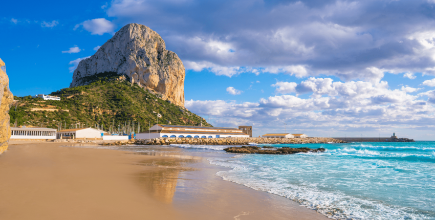 Alicante - Ibiza: Transfer mit dem Hubschrauber