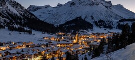 Innsbruck - St. Anton: Transfer mit dem Hubschrauber