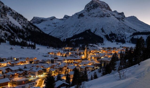 Innsbruck - Lech: Transfer mit dem Hubschrauber