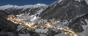 Innsbruck - St. Anton: Transfer mit dem Hubschrauber